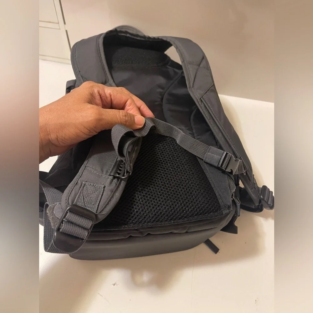 Case Logic Backpack for DSLR Camera and iPad, Gray, Open Box